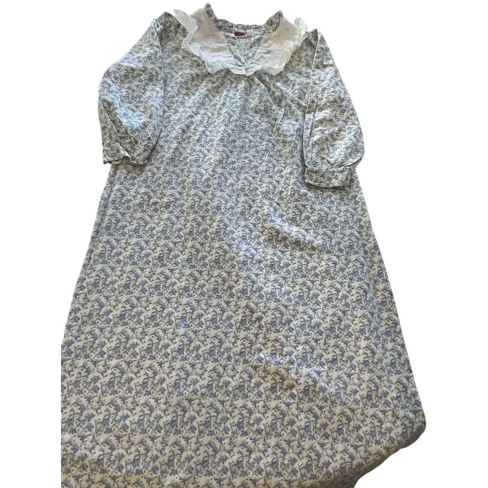After Hours Flannel Nightgown Floral Eyelet Trim Size 1x Grandma CottageCore